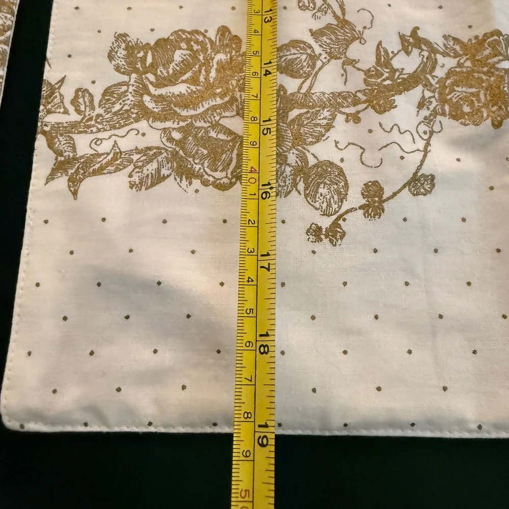 S & S Brands Floral‎ Polka Dot Cotton Placemats Set of 2 White Gold 2006